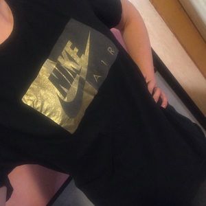 Black and gold Nike Air sports tee!